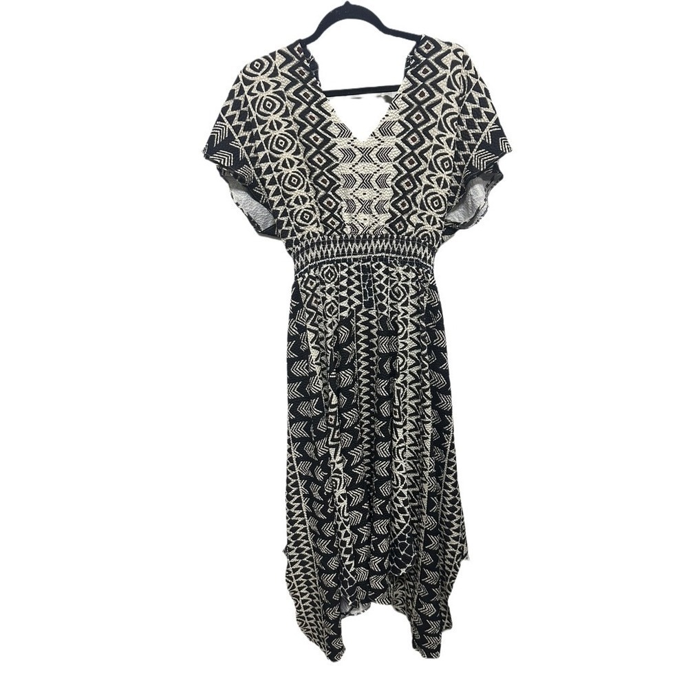 Tyler Boe Aztec Print Low VNeck Low Back Size Small Maxi Dress Monochrome